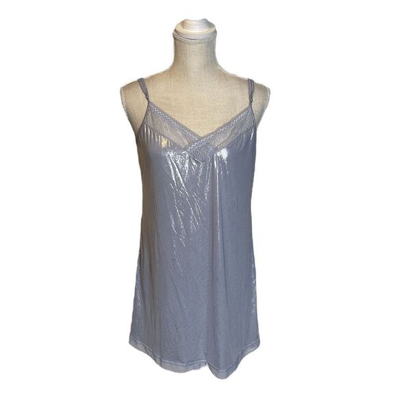 Victoria’s Secret Periwinkle Shimmery Babydoll Negligée Size Small - Picture 3 of 14
